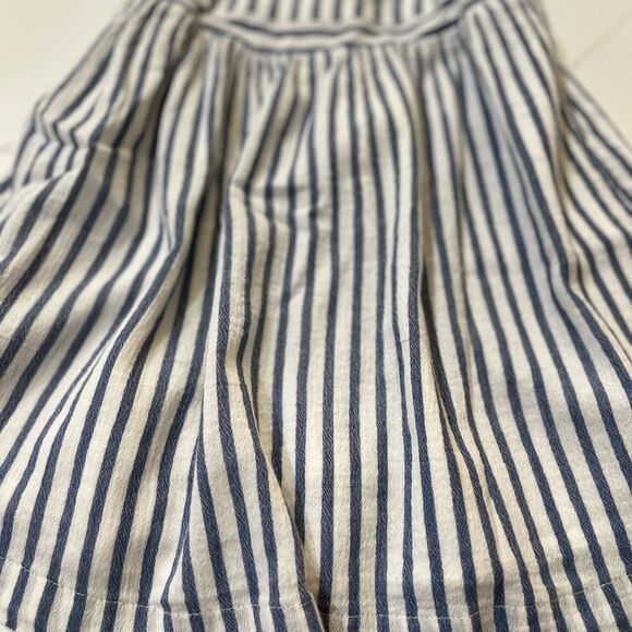 ☀️ GAP Blue and White Striped Overalls - Picture 5 of 7